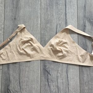 SKIMS Naked Plunge Bralette